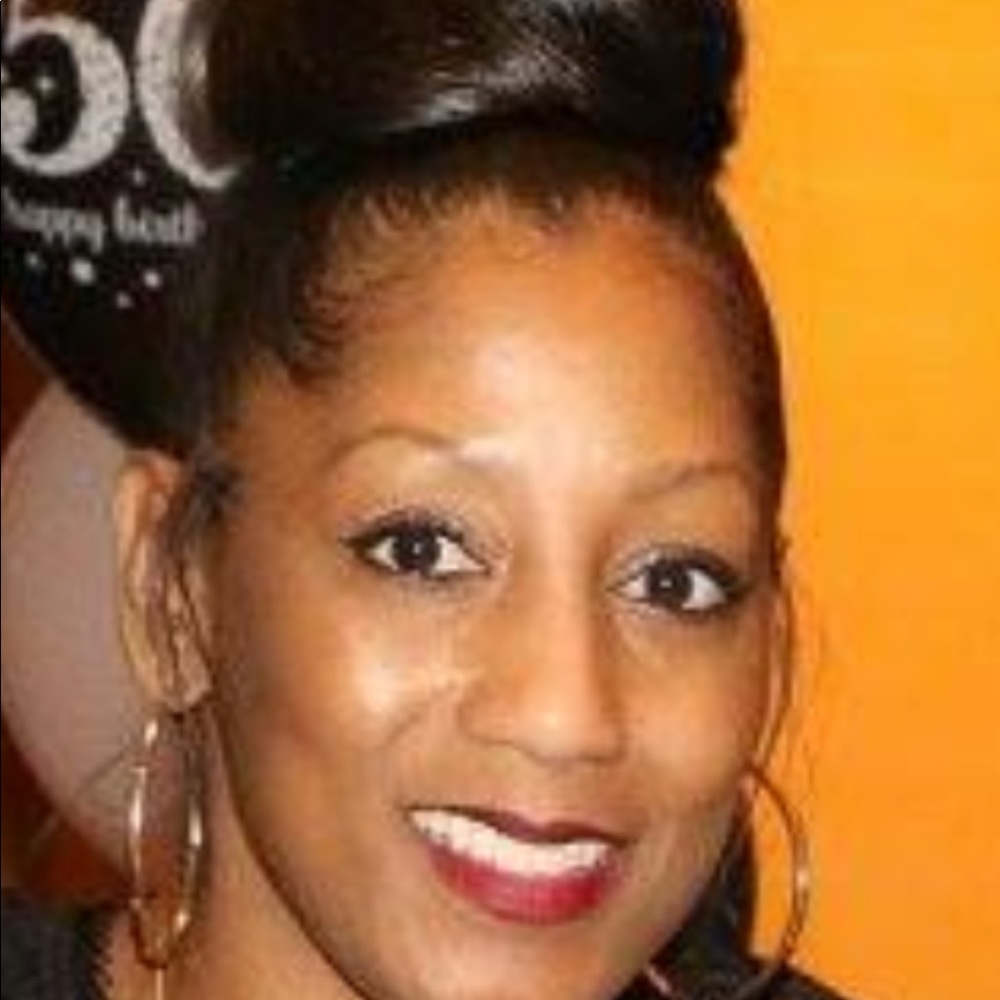 Meet your Posher, Helen